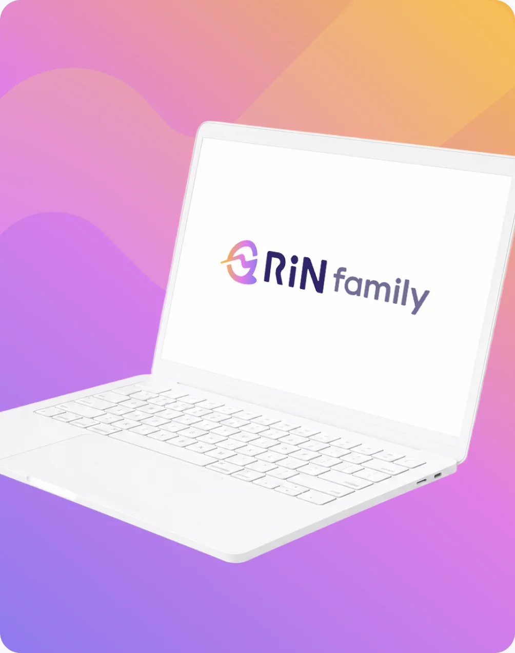 RiN Familyのイメージ。パープルとオレンジのグラデーション背景に、RiN Familyのロゴを表示したノートパソコン